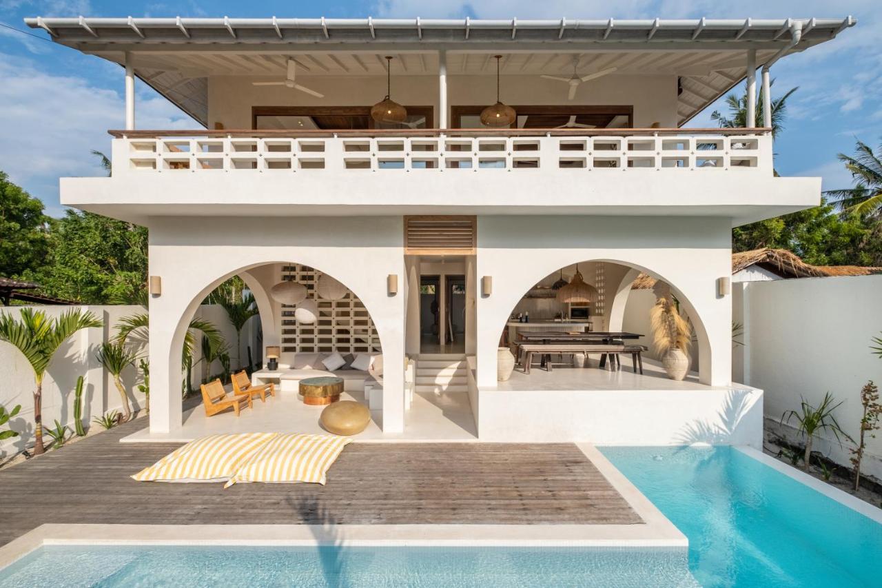 Villa Odyssea Gili Trawangan Exterior photo