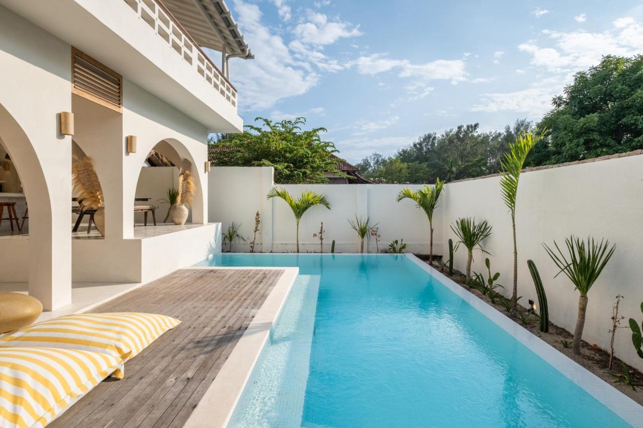 Villa Odyssea Gili Trawangan Exterior photo
