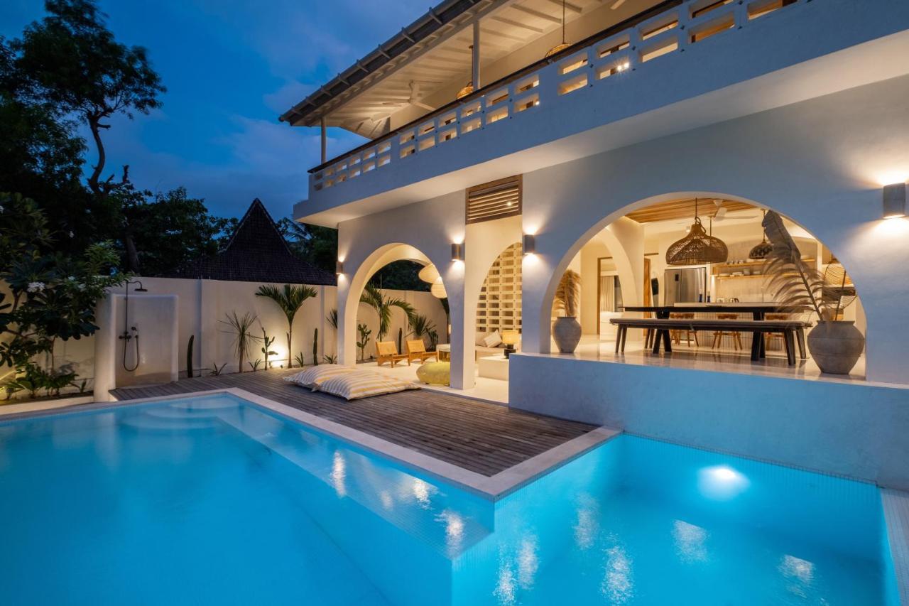 Villa Odyssea Gili Trawangan Exterior photo