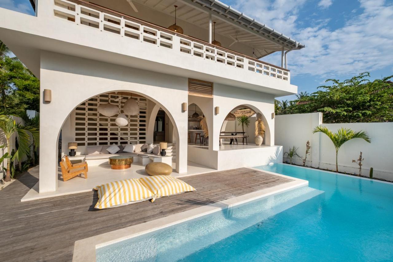 Villa Odyssea Gili Trawangan Exterior photo